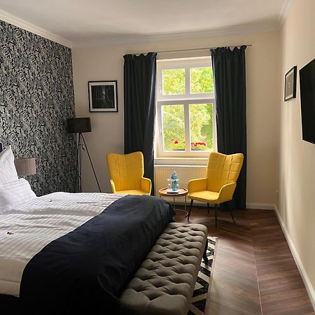 Schlosshotel ラインスベルク エクステリア 写真