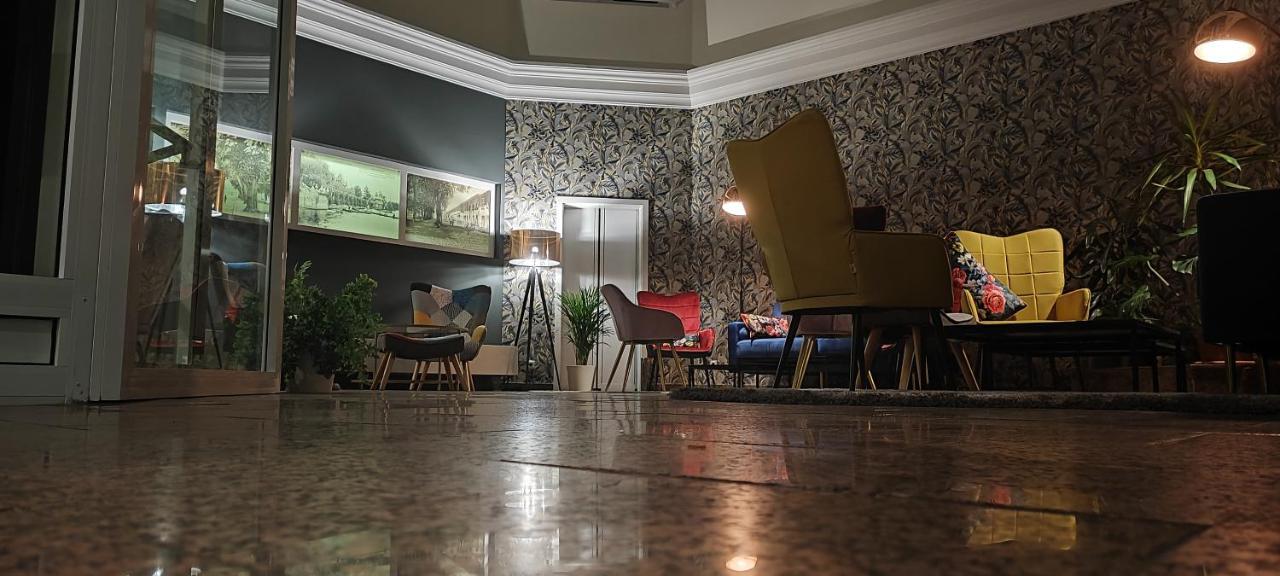 Schlosshotel ラインスベルク エクステリア 写真