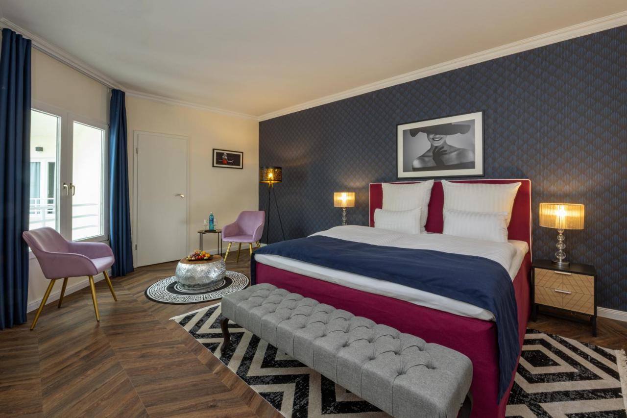Schlosshotel ラインスベルク エクステリア 写真